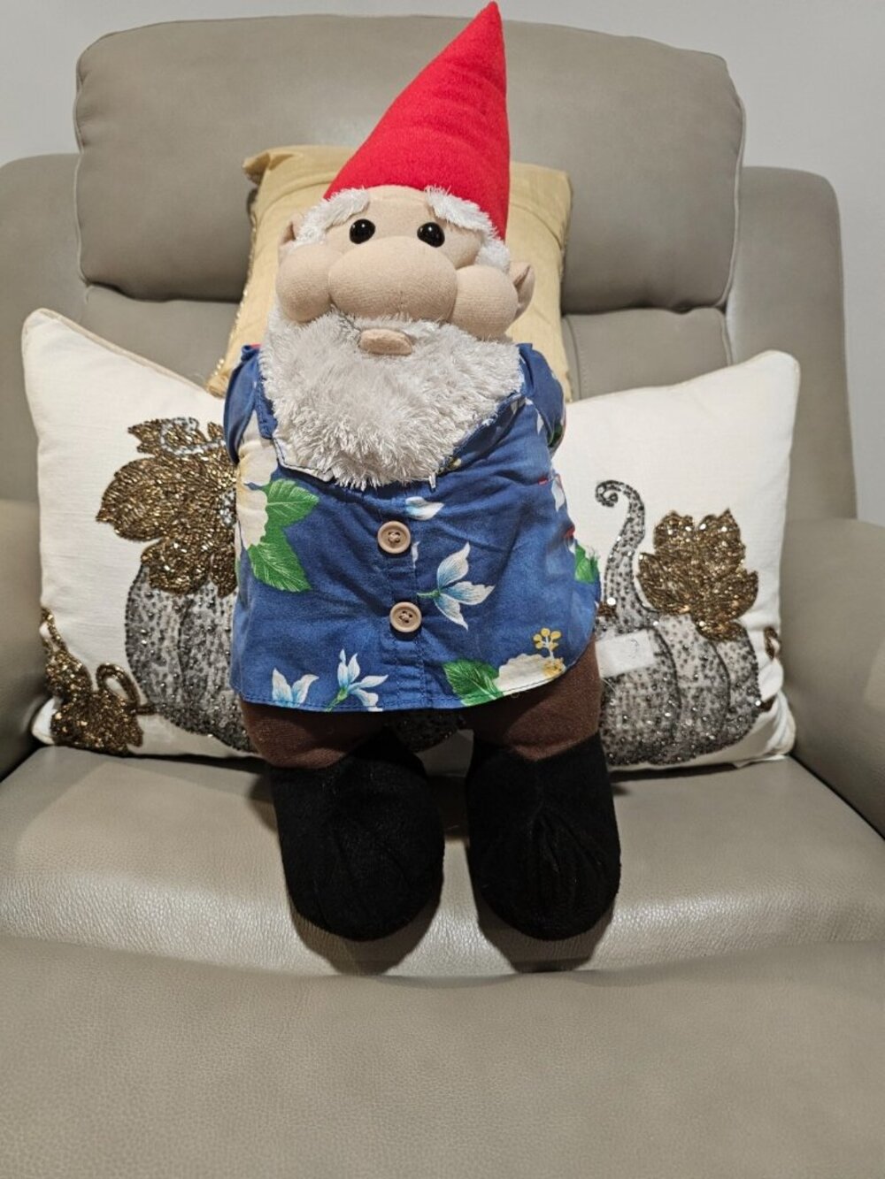 20" Christmas Santa Clause Gnome Hawaiian Shirt Plush Great American Toy Co.